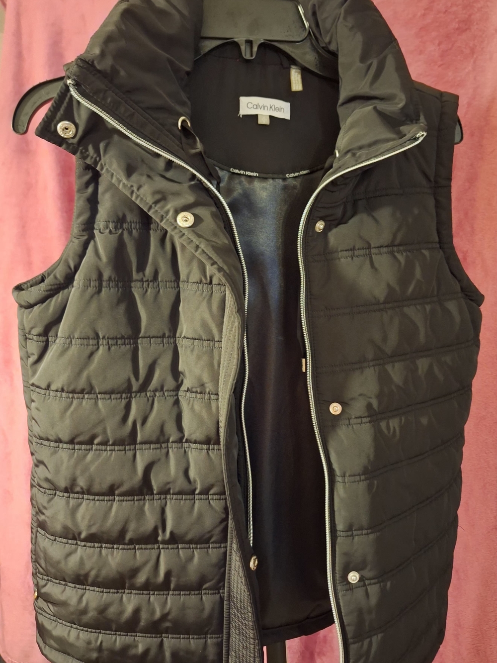 *** 3 for $15*** Calvin Klein Black Quilted Puffer Vest with Logo Trim - Picture 6 of 9
